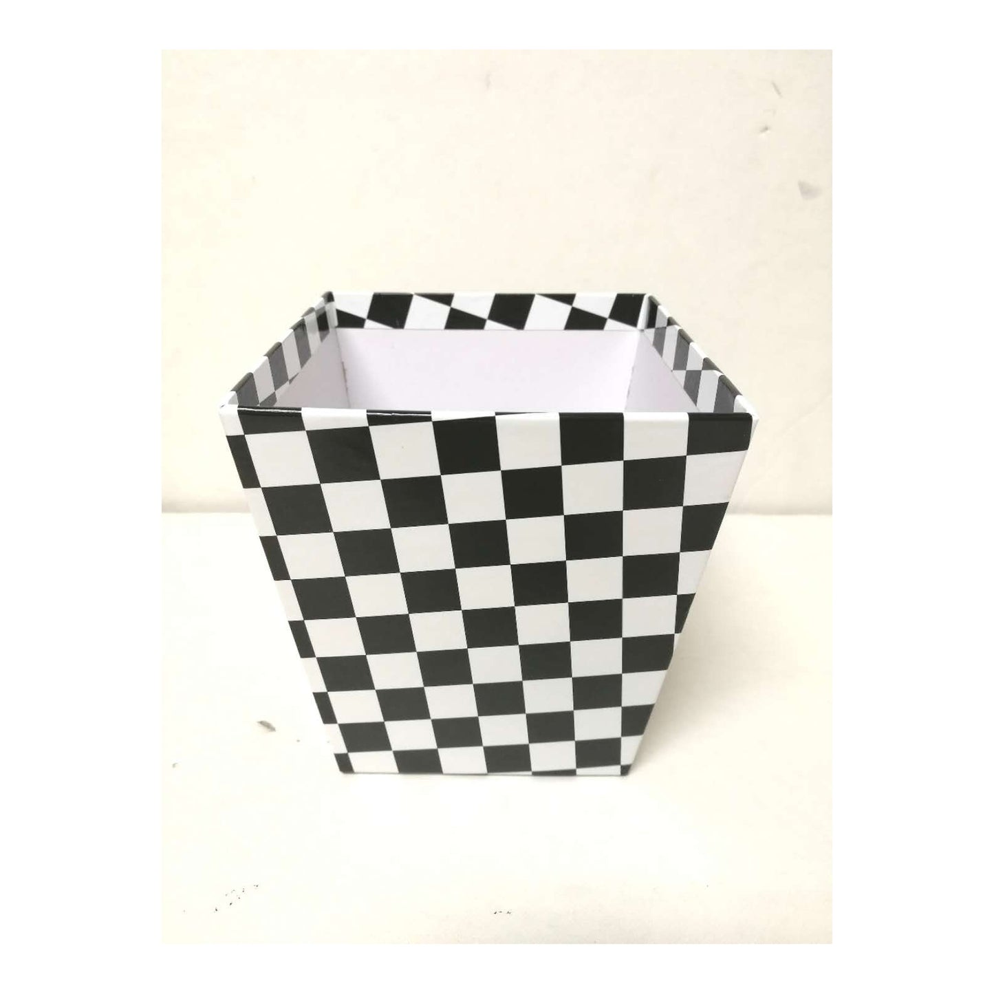 (110580) Centerpiece Boxes Checker