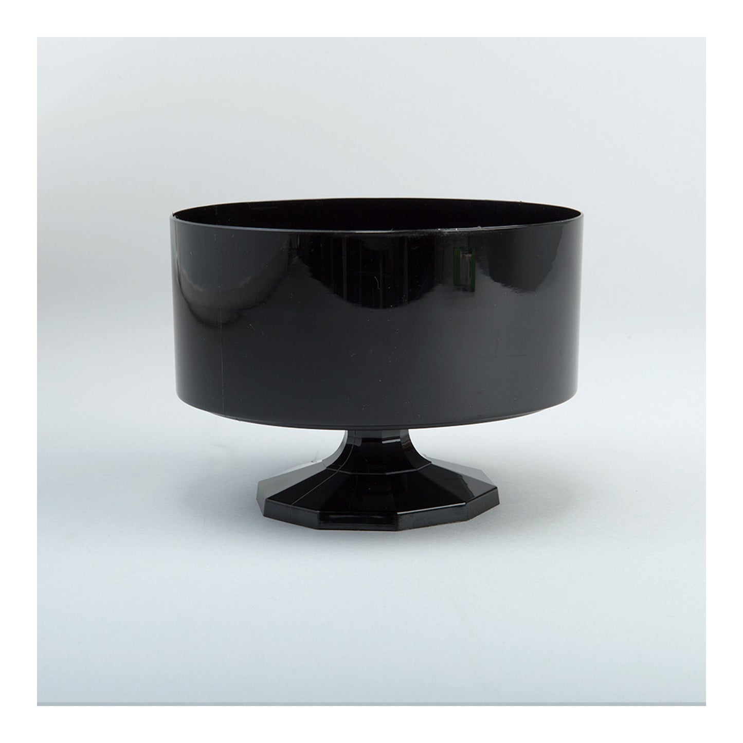 4" Plastic Trifle Pedestal Container Black