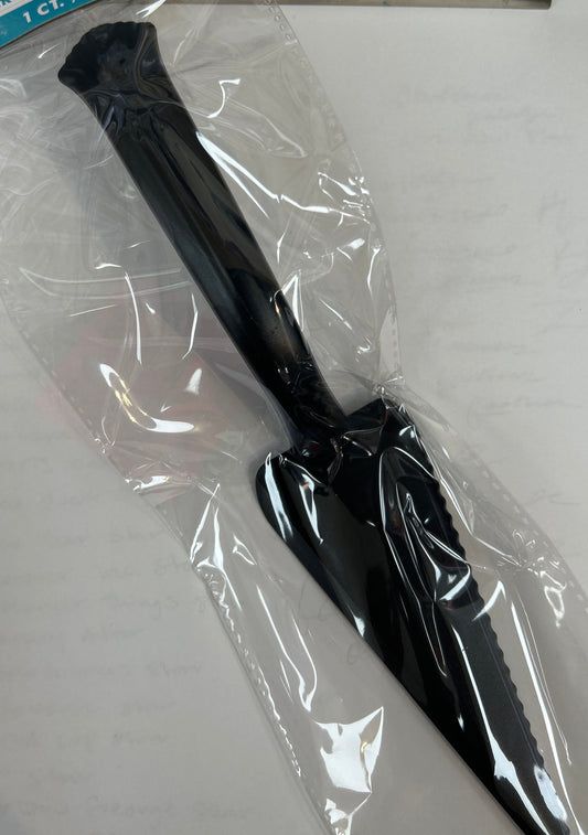 Matte Black Pie Server