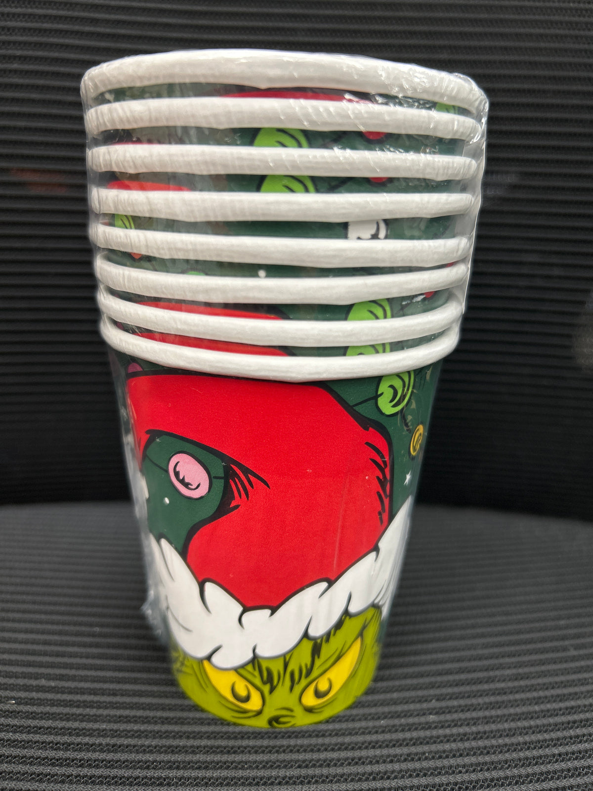 The Grinch 9oz Cup 8CT