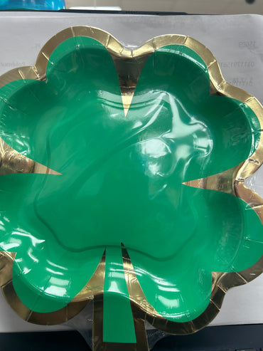 Charming Shamrock Shape 8.25" Plate 8ct