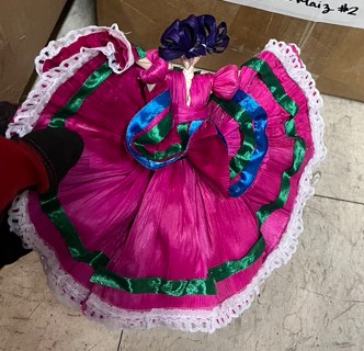 Muñeca pequeña de hoja de maíz
