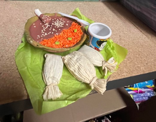 Plate Tamales/Food