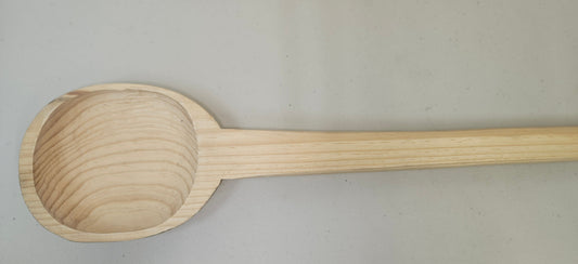 Cuchara de madera grande