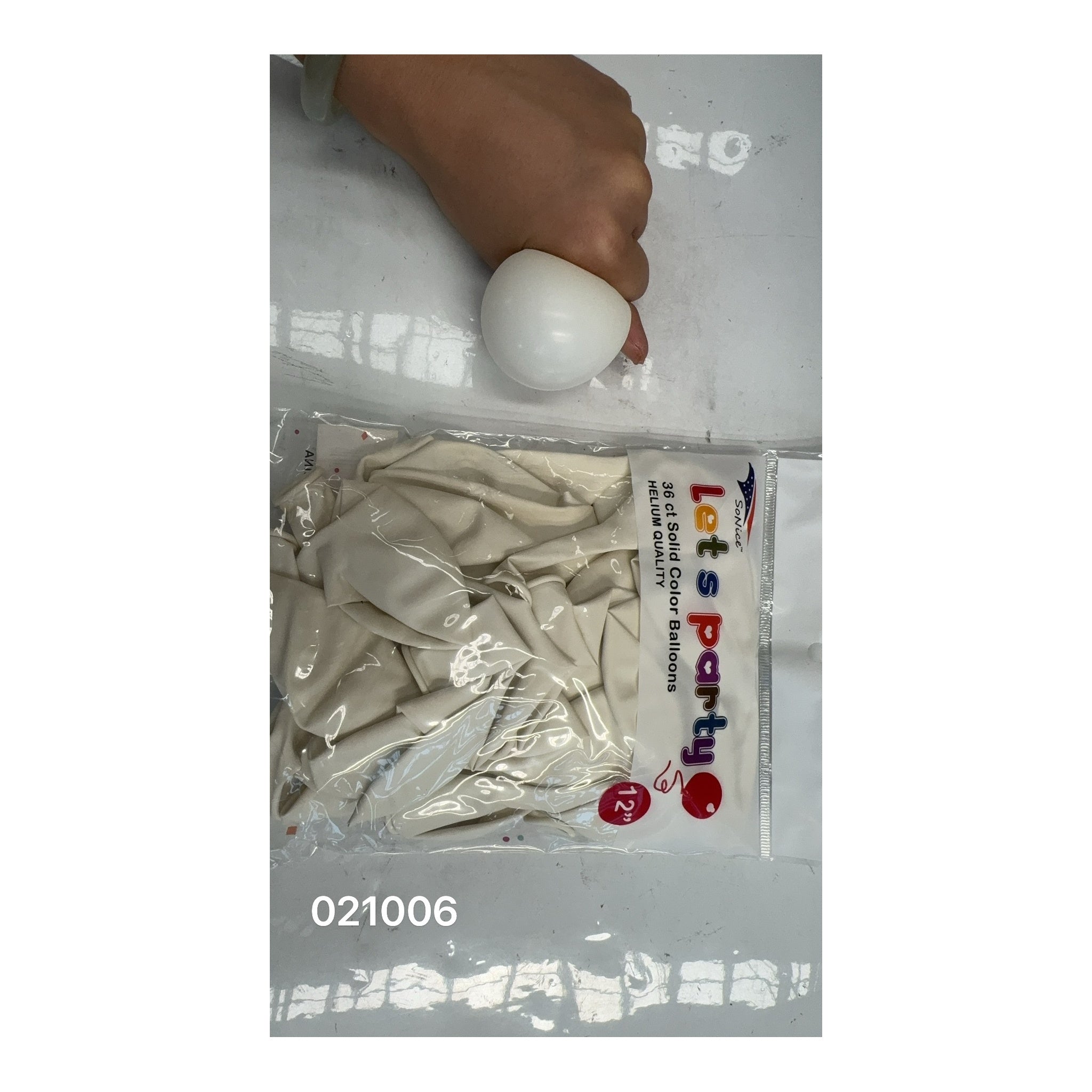 Balloon 36 ct White