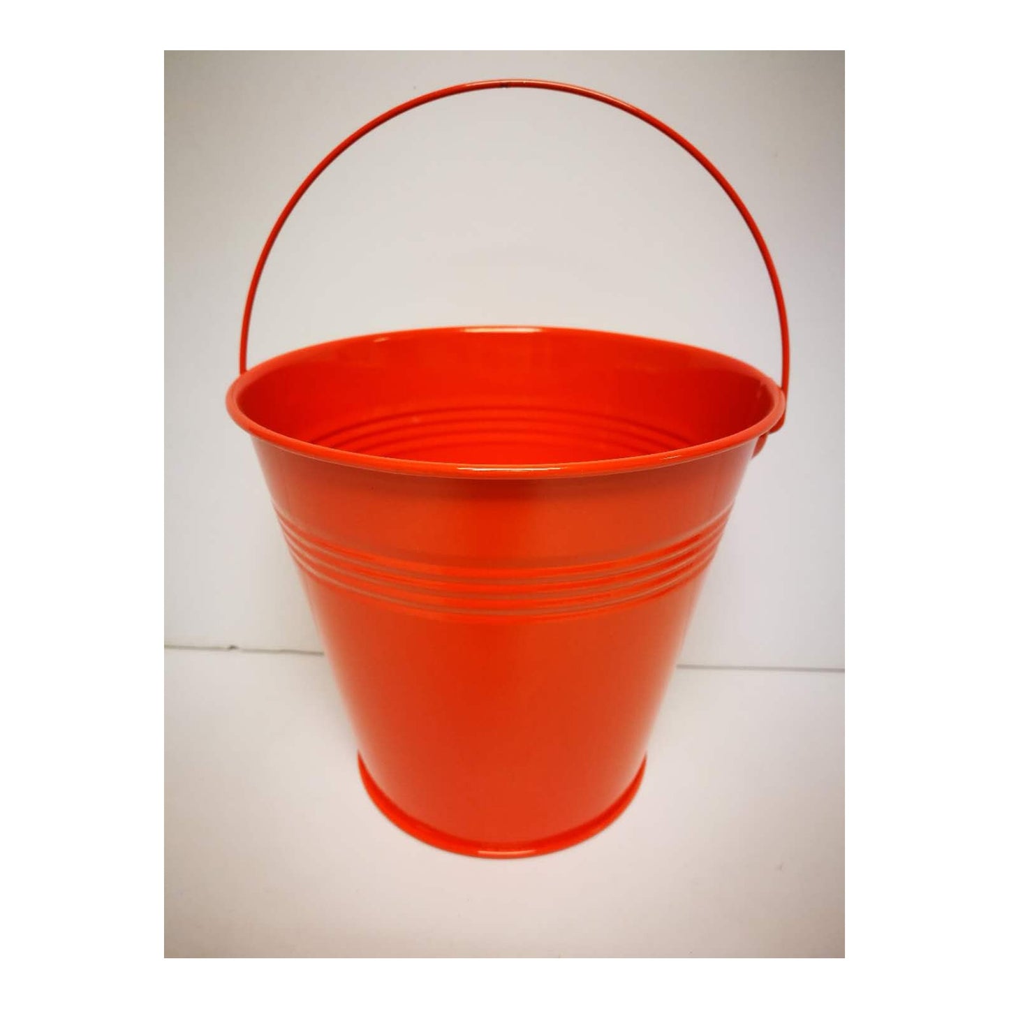 (c) 5" Bucket Medium Orange