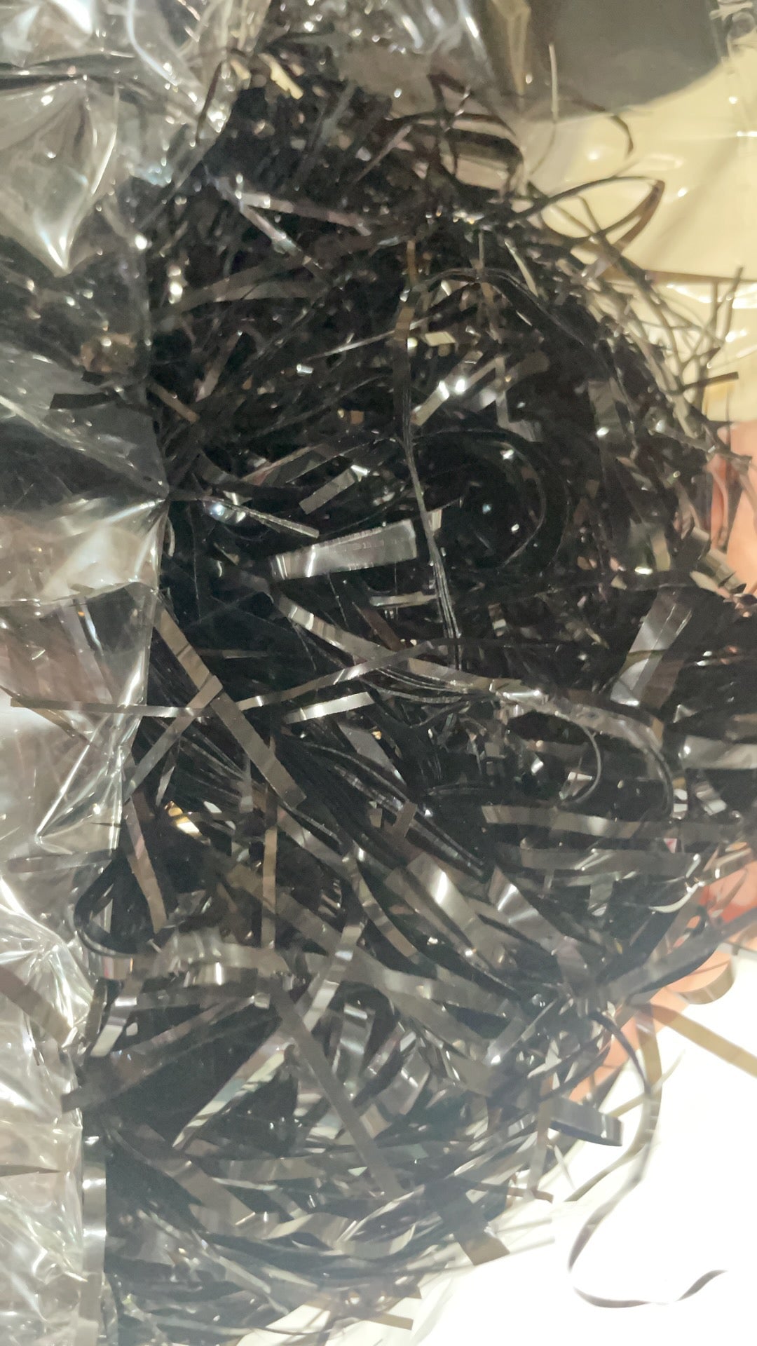 Foil Shred Black