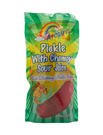 Pepinillo encurtido con chamoy