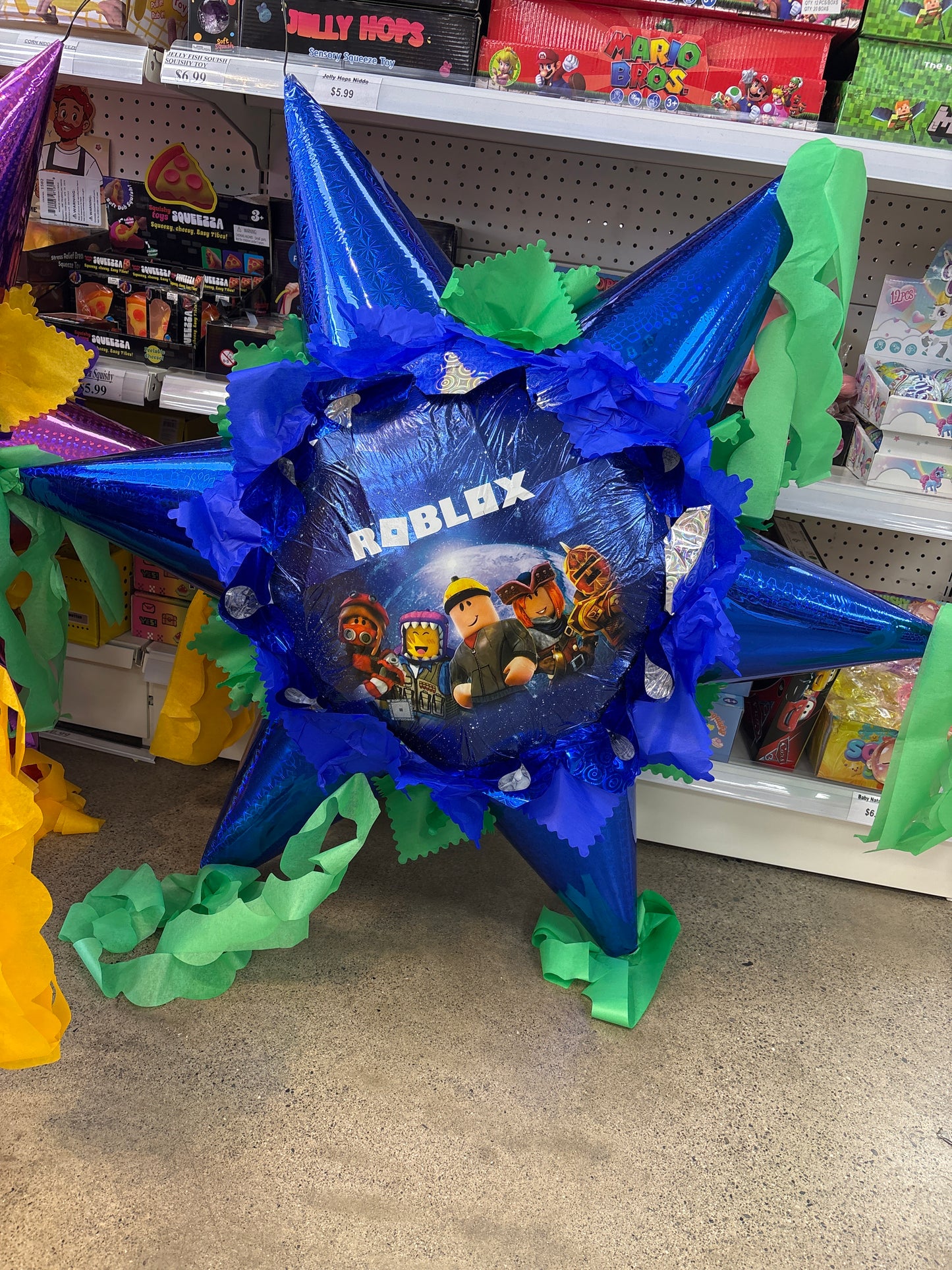 Pinata Star $23