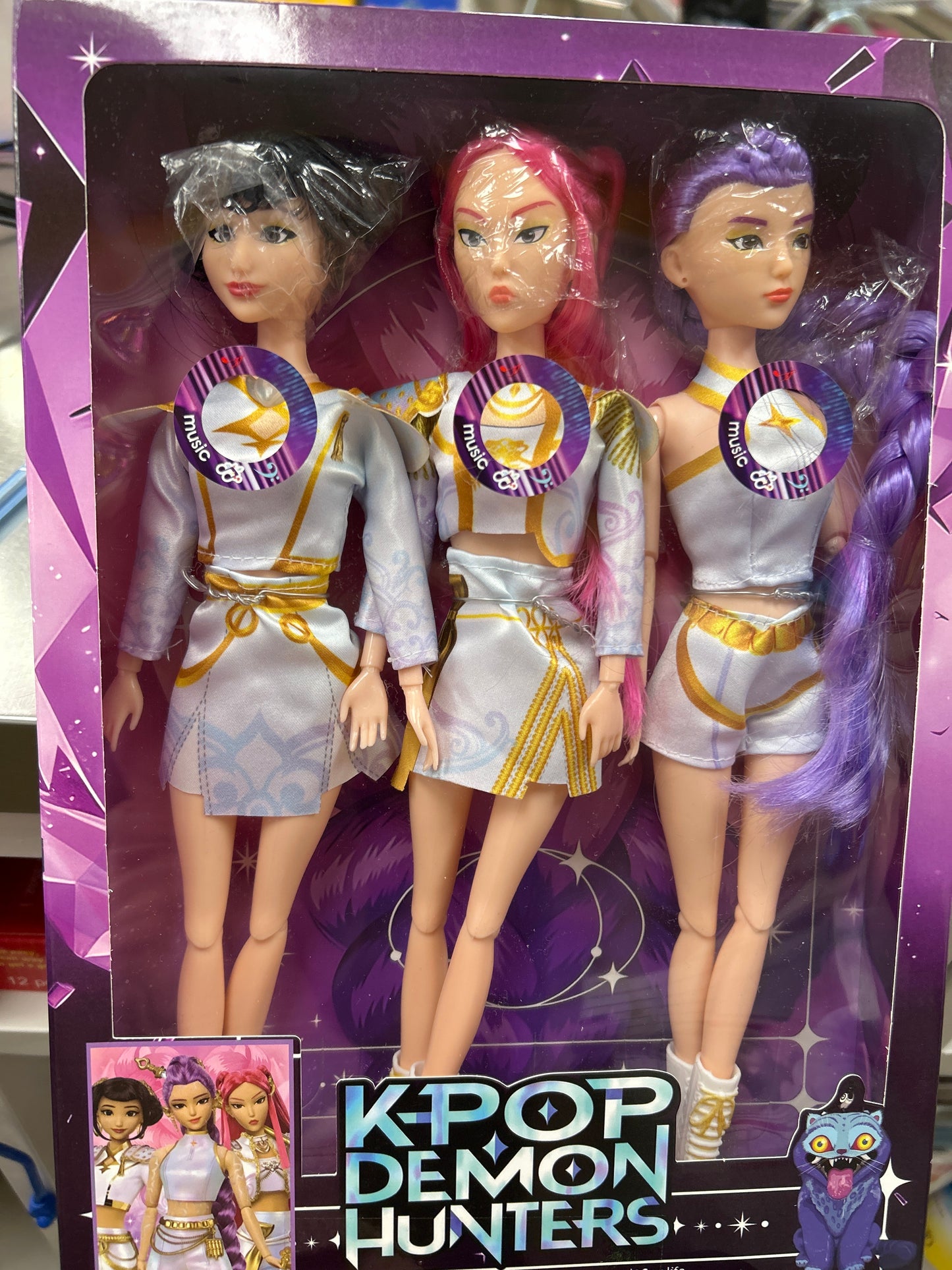 K-Pop Musical Doll Set White