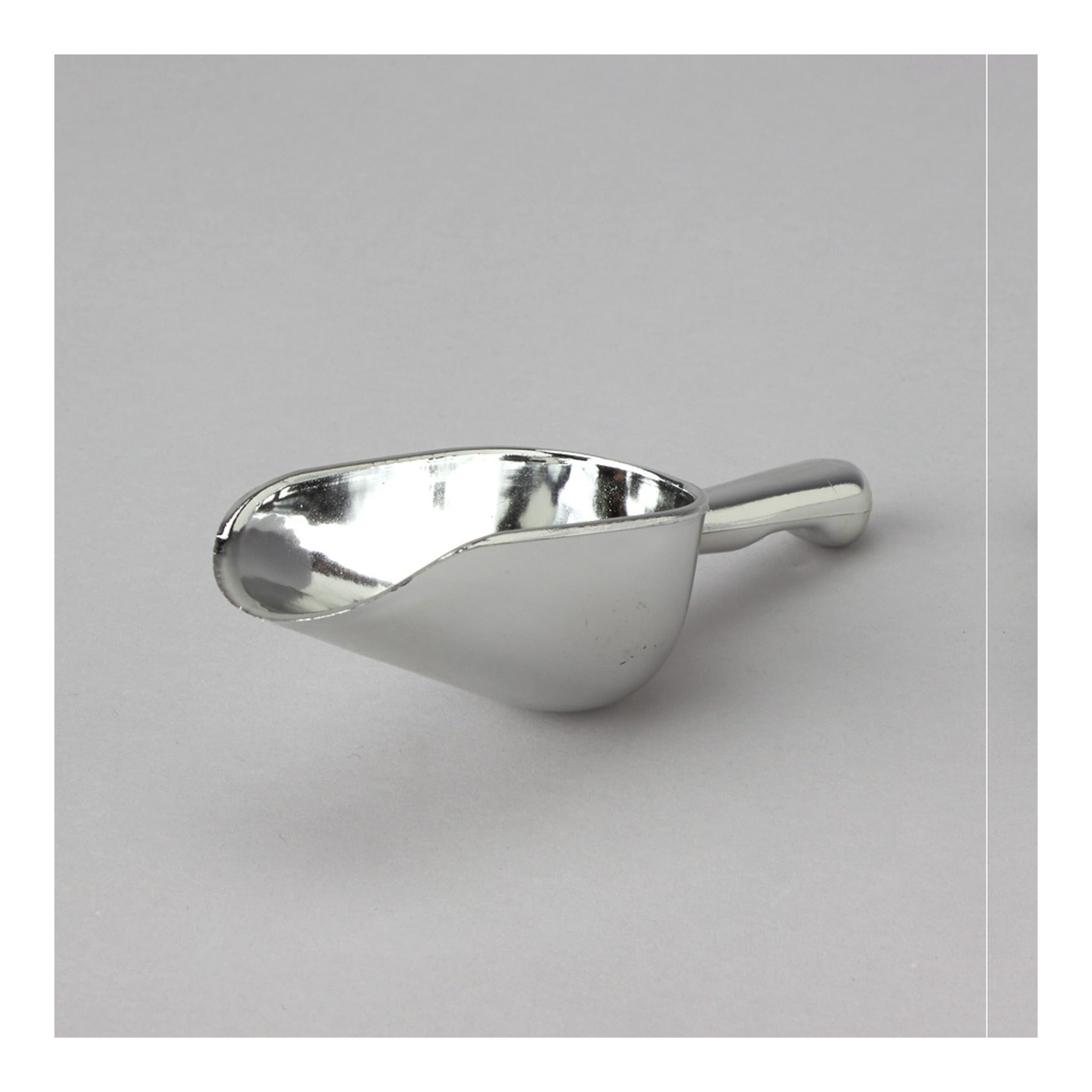 5" Plastic Candy Scoop Silver