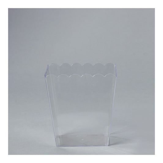 6" Plastic Scalloped Container Clear