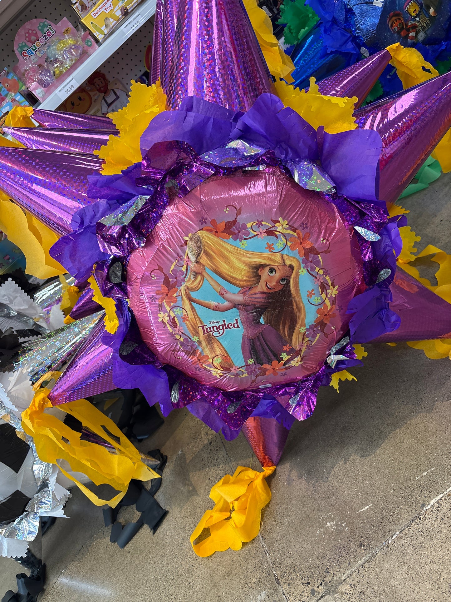 Pinata Star $23
