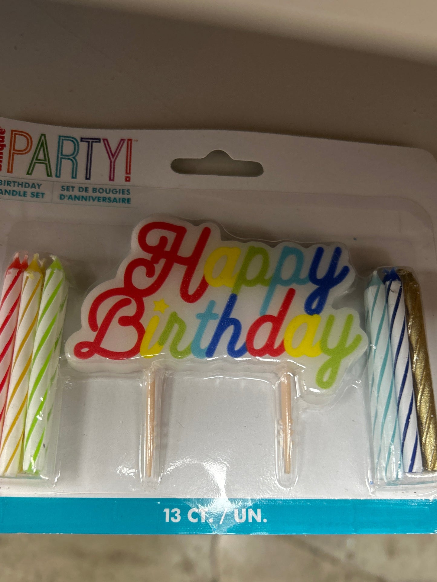 Surtido de velas de cumpleaños