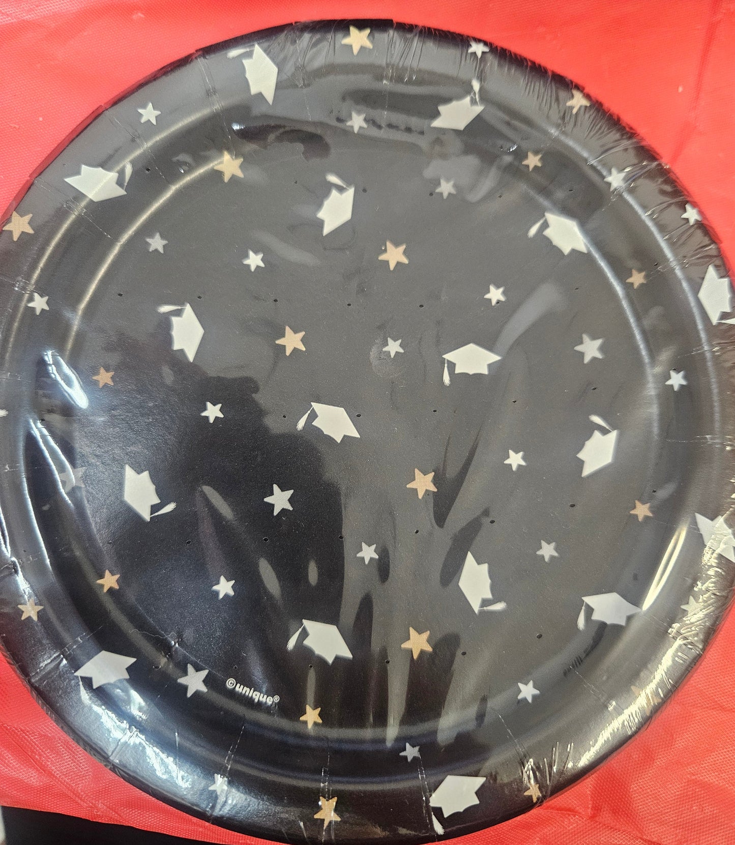 Star & Caps Graduation 7" plate 8ct
