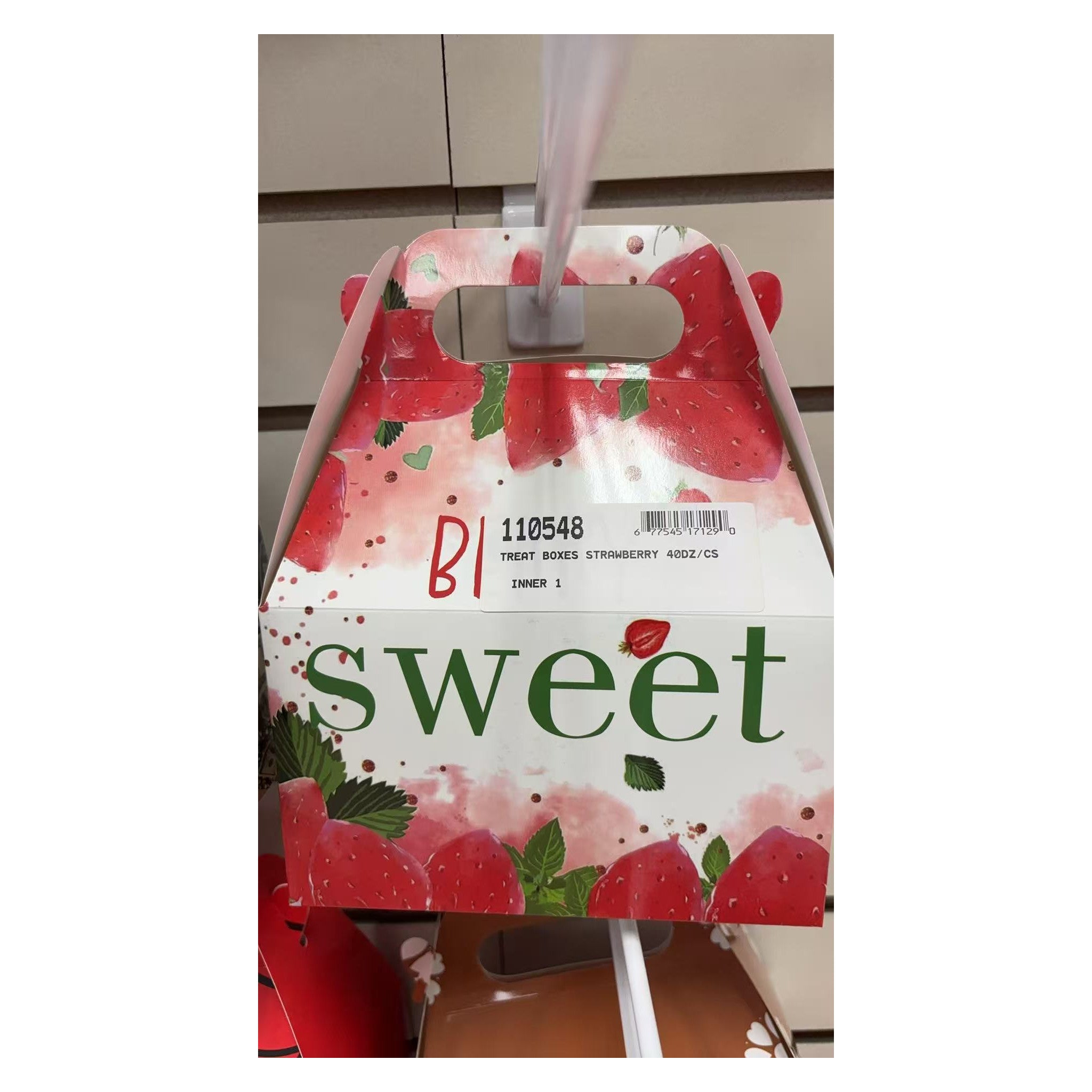 Treat Boxes Strawberry